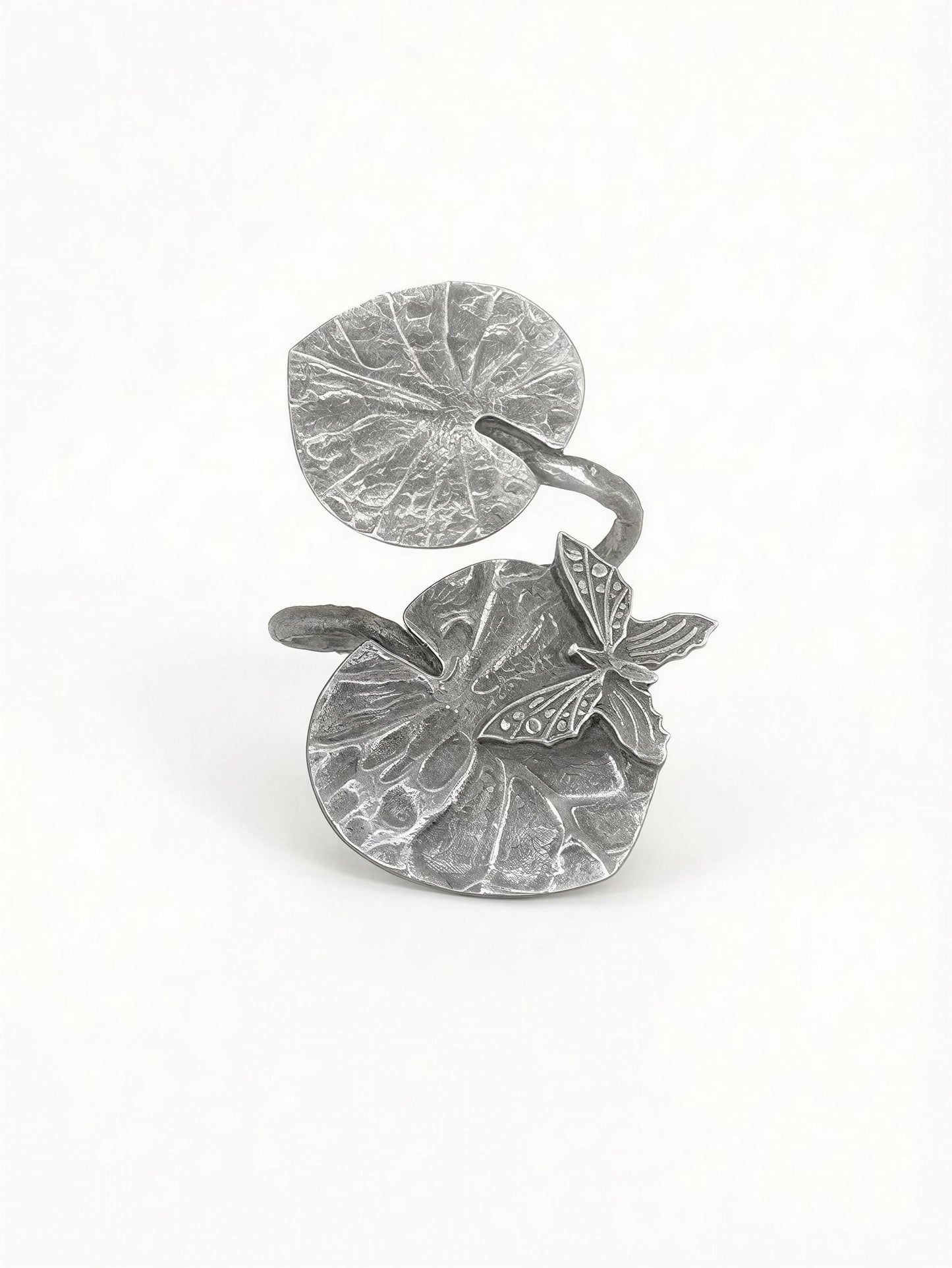 Water Lily Napkin Rings Set of 4, Handcrafted Pewter Holder, Nature Inspired Table Decor