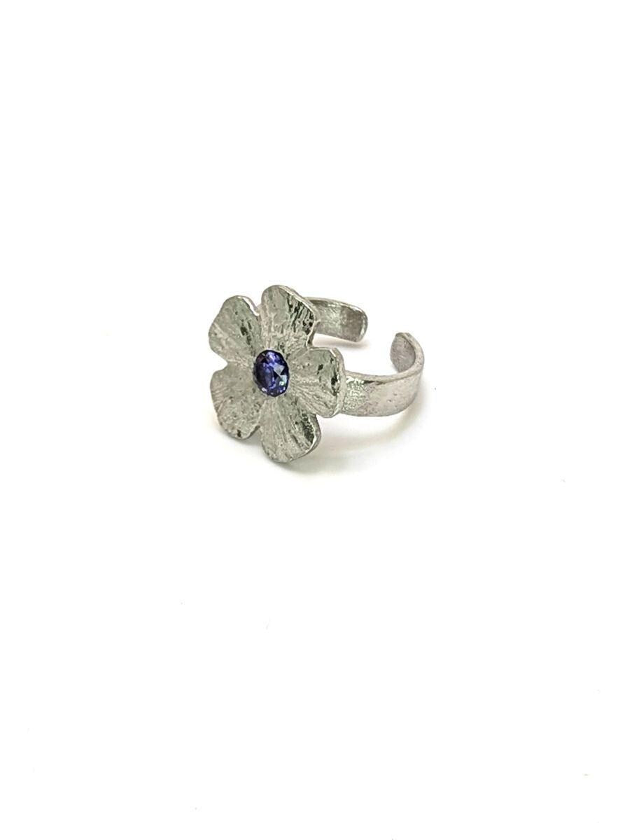 Stylish Black-eyed Susan Vine Pewter Adjustable Ring