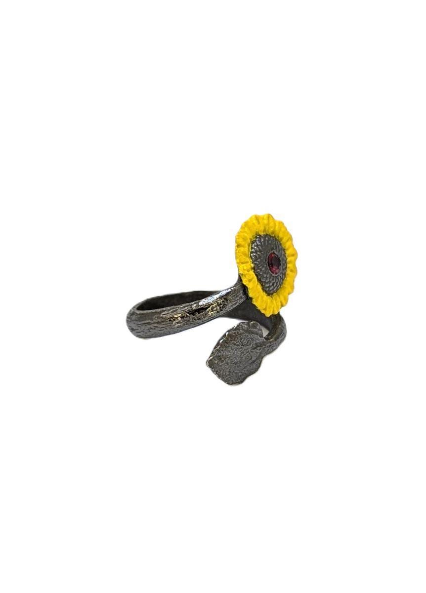 Naomi's Sunflower Stylish Pewter Adjustable Ring