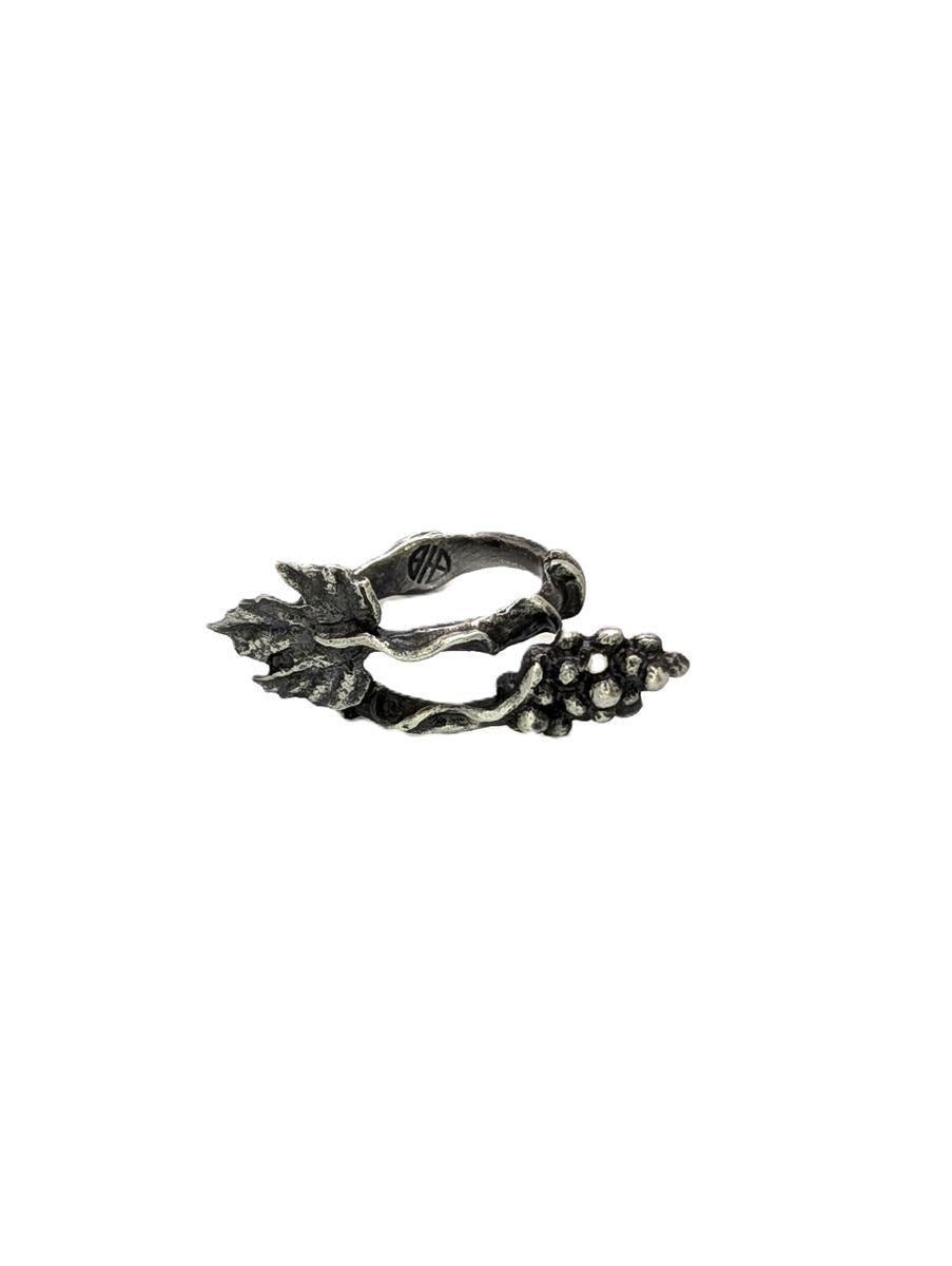 Stylish Grapes Pewter Adjustable Ring Inspired by Nature
