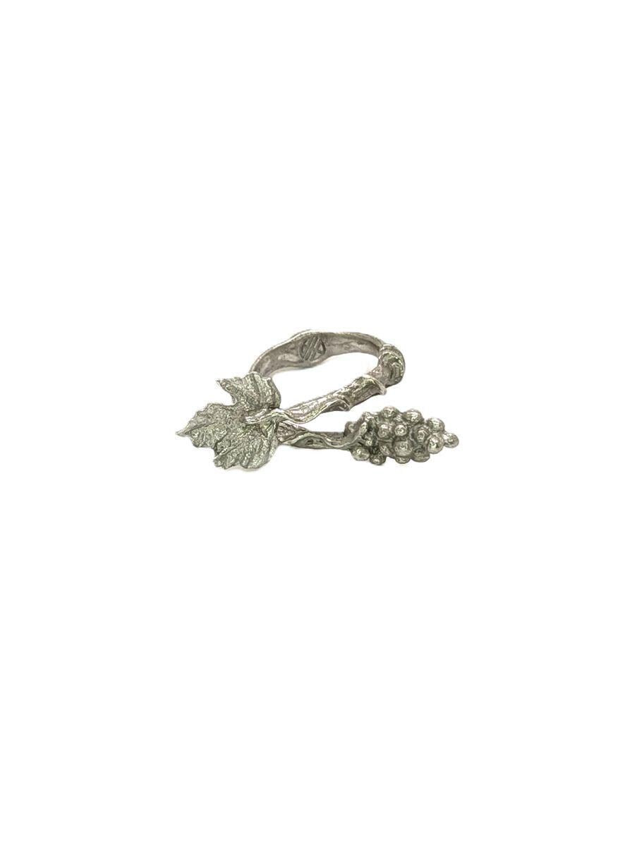 Stylish Grapes Pewter Adjustable Ring Inspired by Nature
