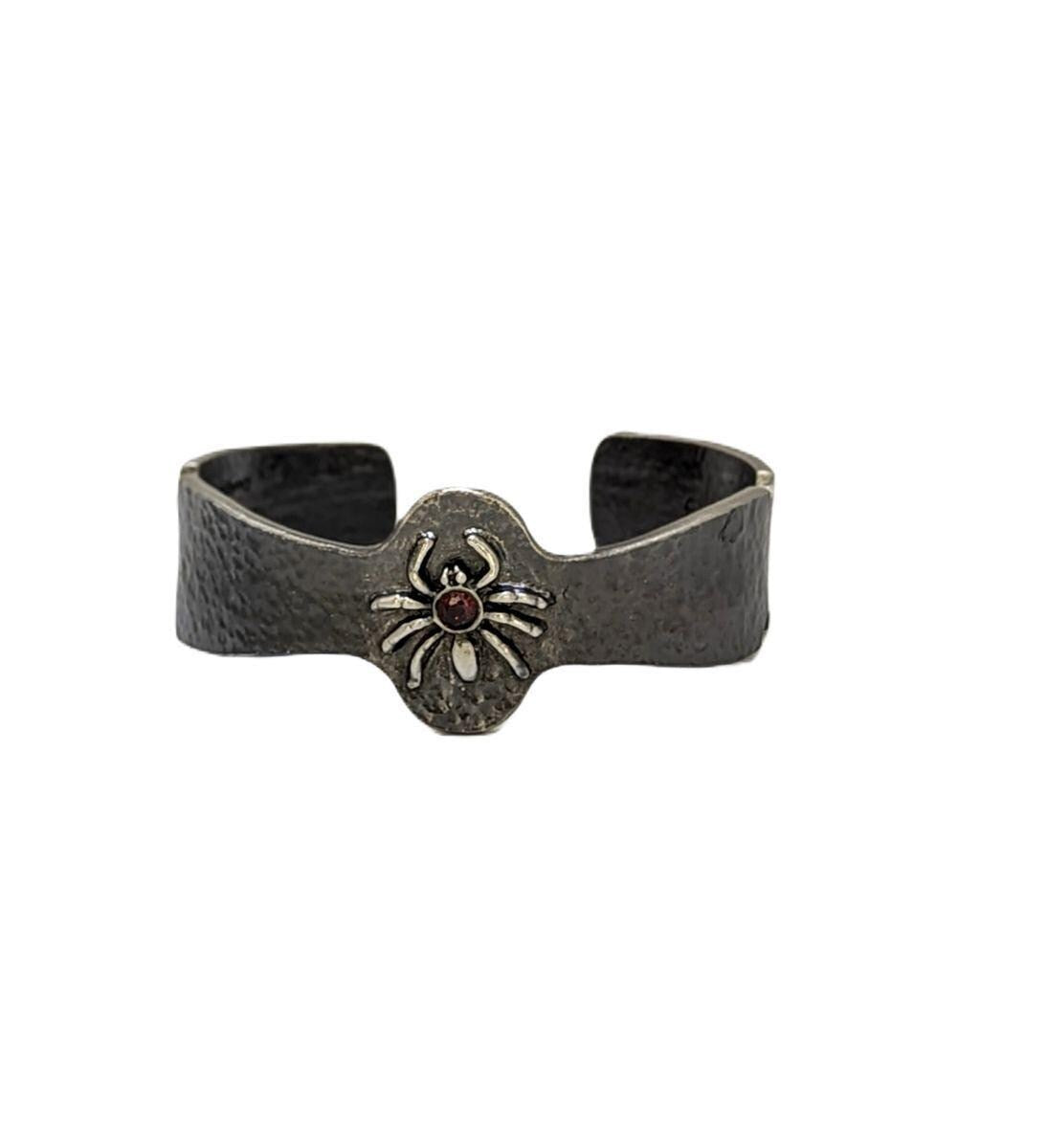 Stylish Spider Pewter Cuff Bracelet Urban Style
