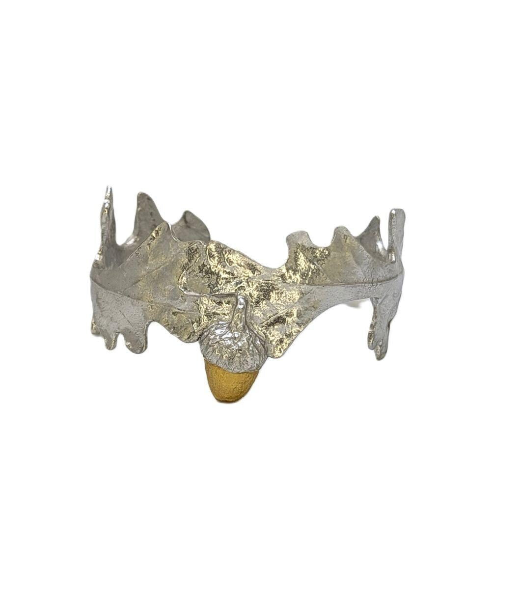 Stylish Oak Pewter Cuff Bracelet Inspired by Nature