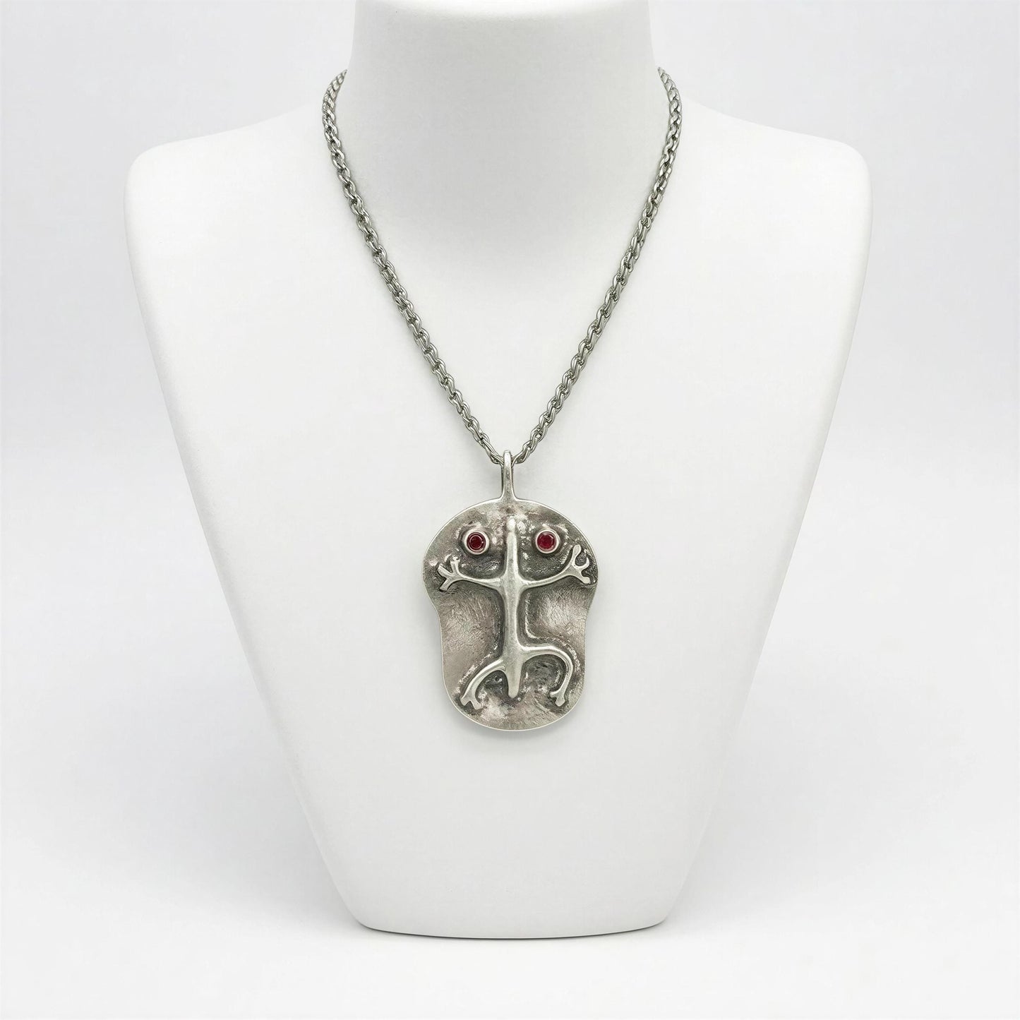 Handcrafted Coqui Symbol Pendant on 3.5 mm Cuban Links Chain