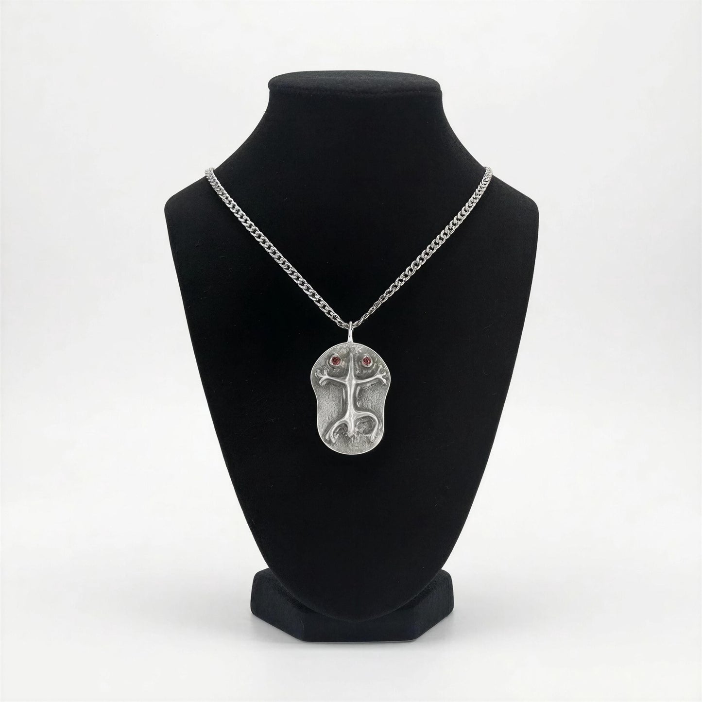 Handcrafted Coqui Symbol Pendant on 3.5 mm Cuban Links Chain