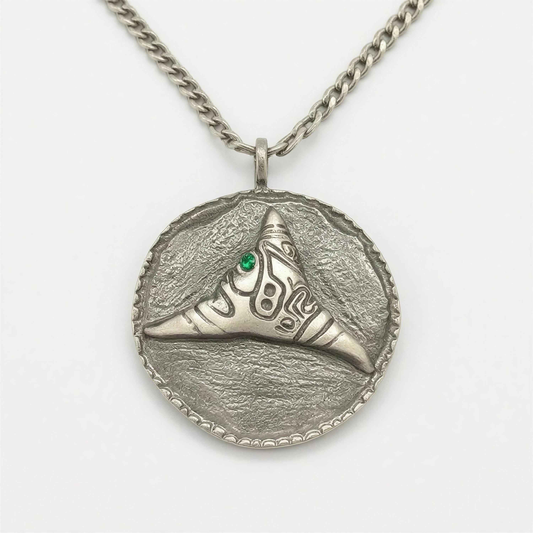 Trigonolito Pendant on 3.5mm Cuban Links Chain Urban Style