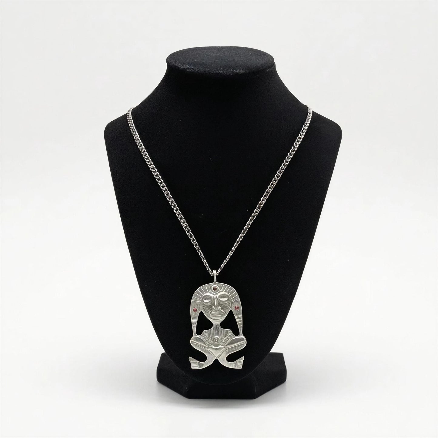 Atabey Diosa Madre Pendant on 3.5 mm Cuban Links Chain