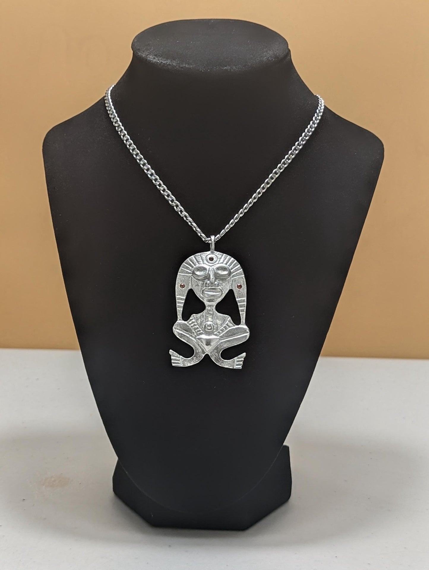 Atabey Diosa Madre Pendant on 3.5 mm Cuban Links Chain