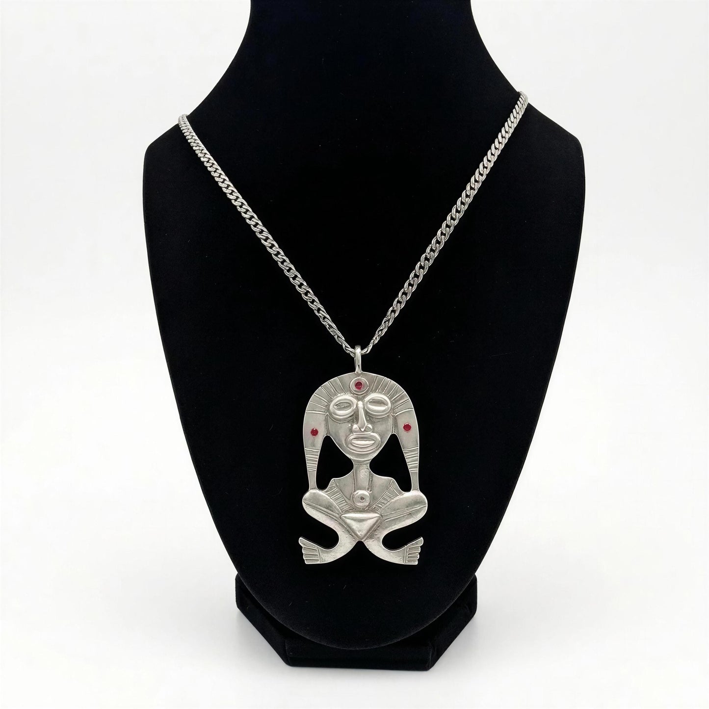 Atabey Diosa Madre Pendant on 3.5 mm Cuban Links Chain