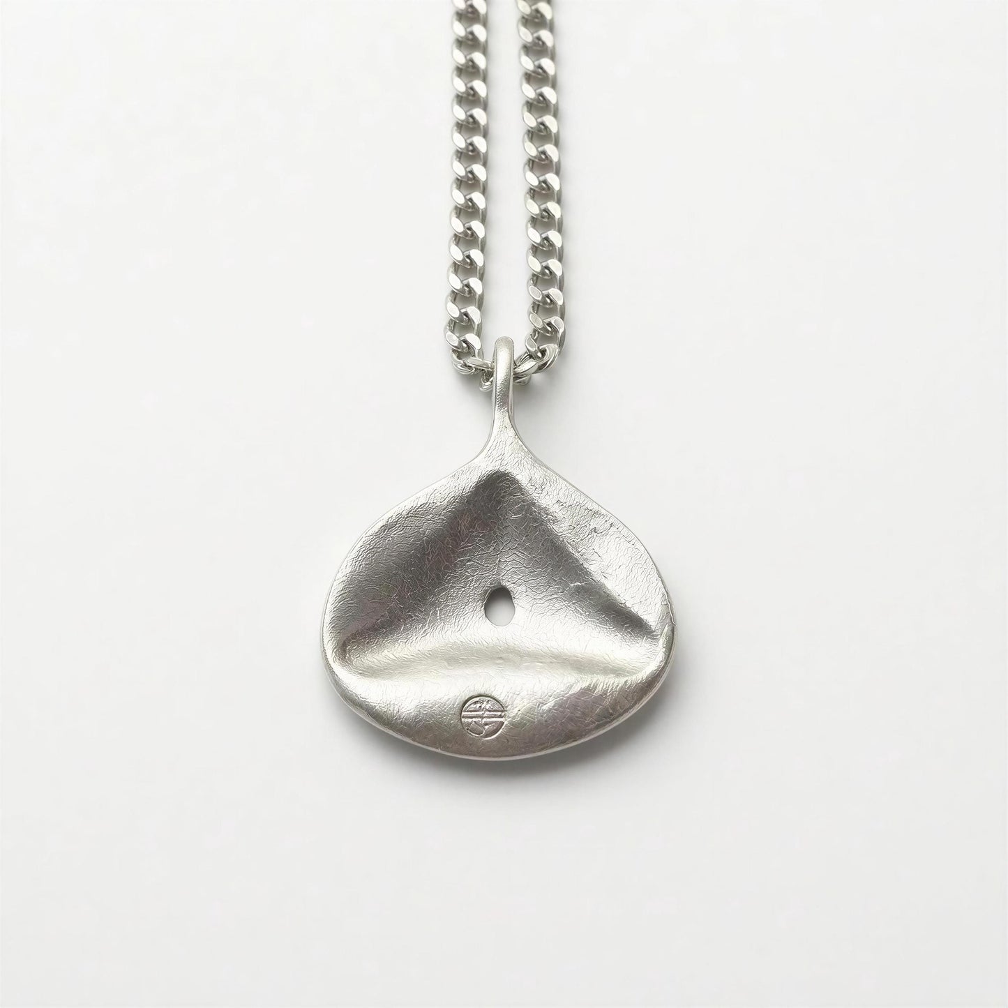 Trigonolito Pendant on 3.5mm Cuban Links Chain Urban Style