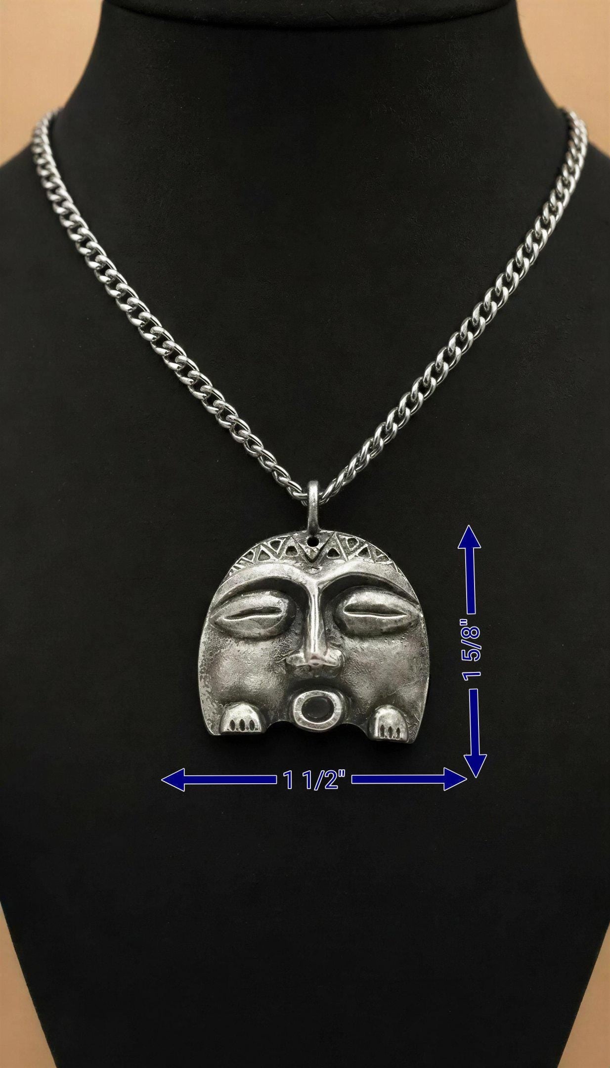 Diosa Luna Moon Goddess Pendant Hand-Cast Amulet on 3.5m Cuban Links Chain