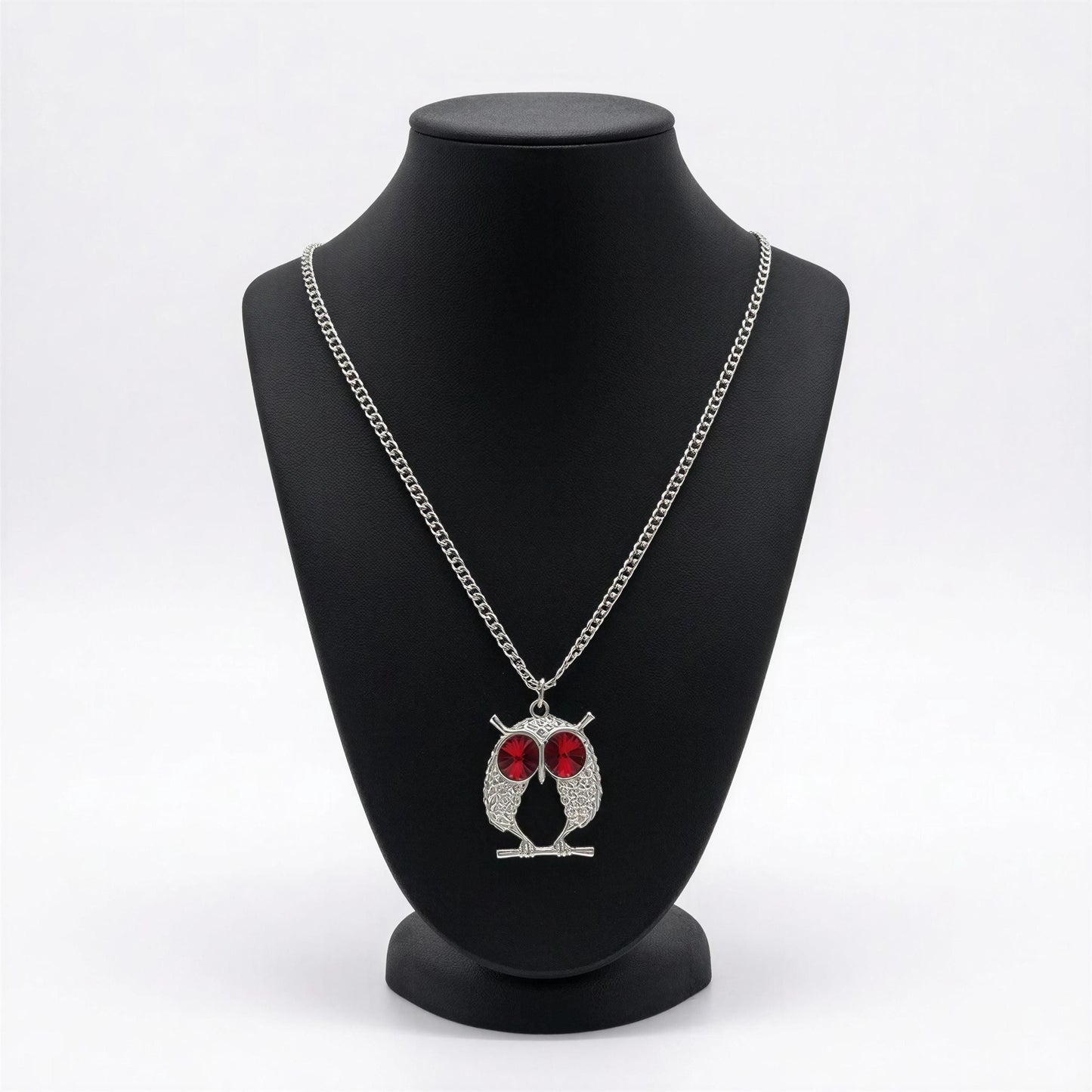 Red-Eyed Owl Necklace Pendant on 3.5 mm Cuban Links Chain