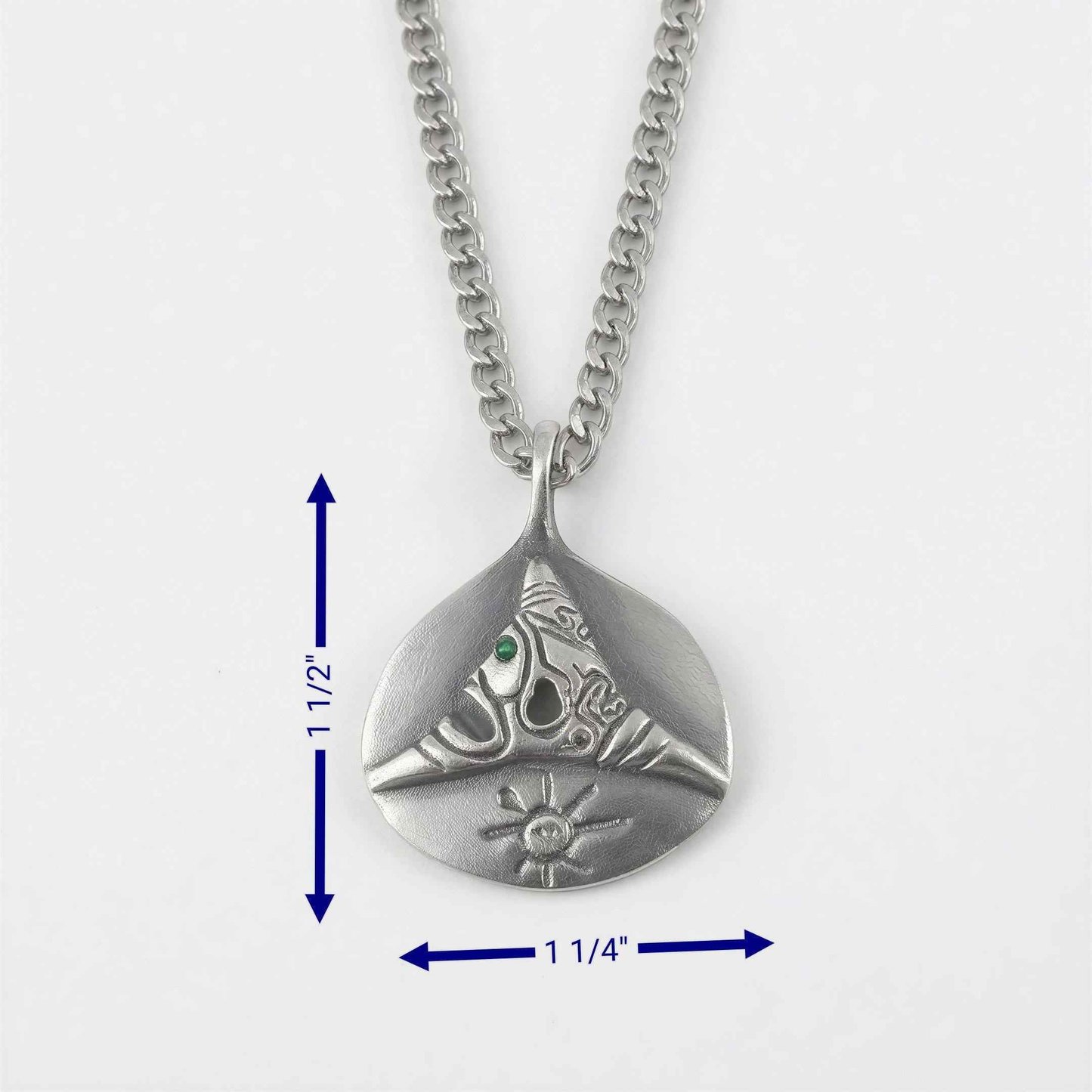Stylish Handcrafted Trigonolito Pendant on 3.5mm Cuban Links Chain
