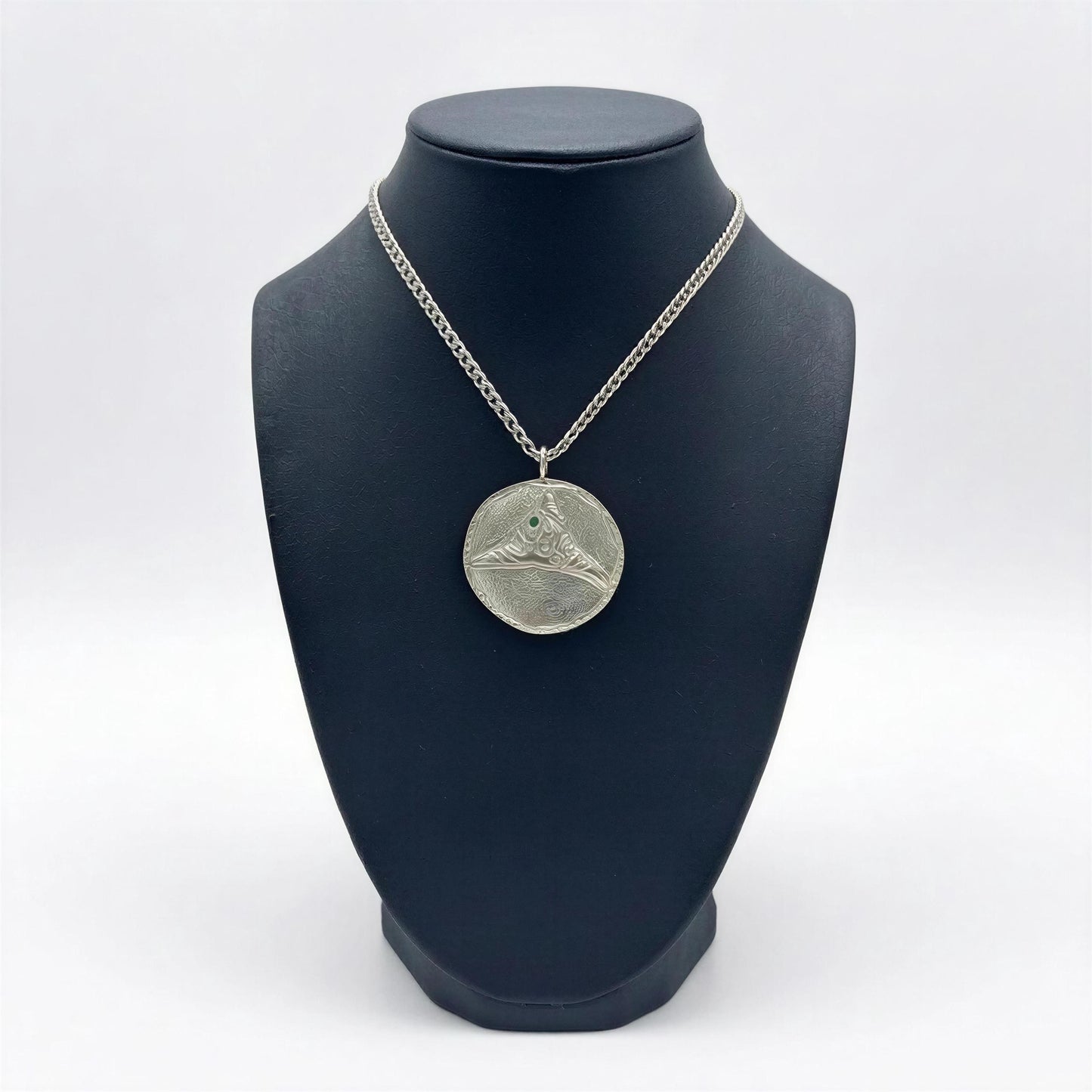Trigonolito Pendant on 3.5mm Chain Urban Style