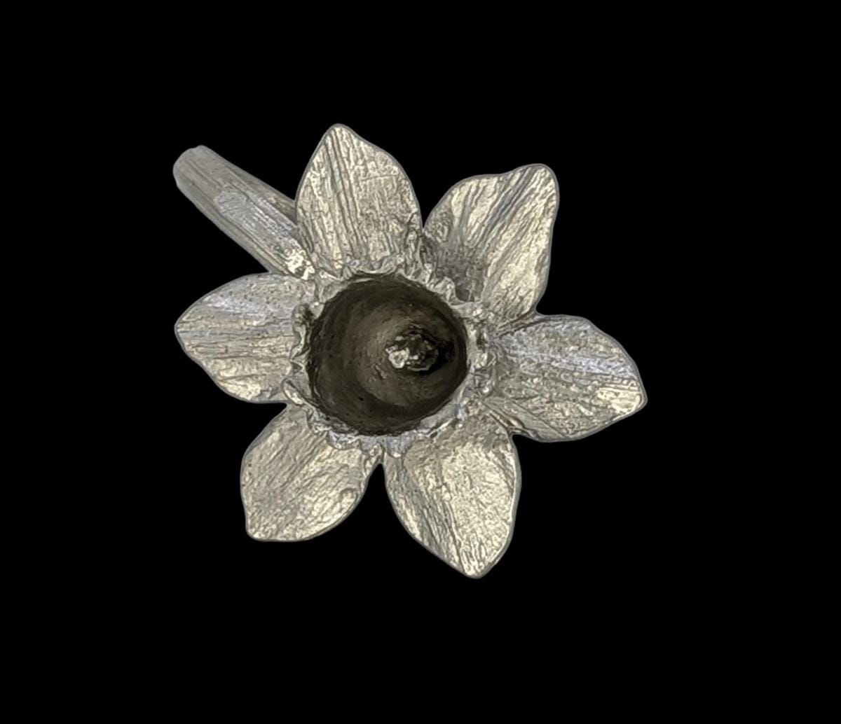 Daffodil Pewter Napkin Ring Set of 4 Inspired by Nature Table Decor