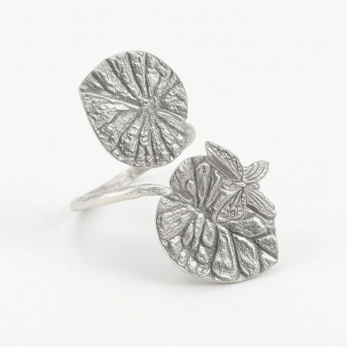 Water Lily Napkin Rings Set of 4, Handcrafted Pewter Holder, Nature Inspired Table Decor