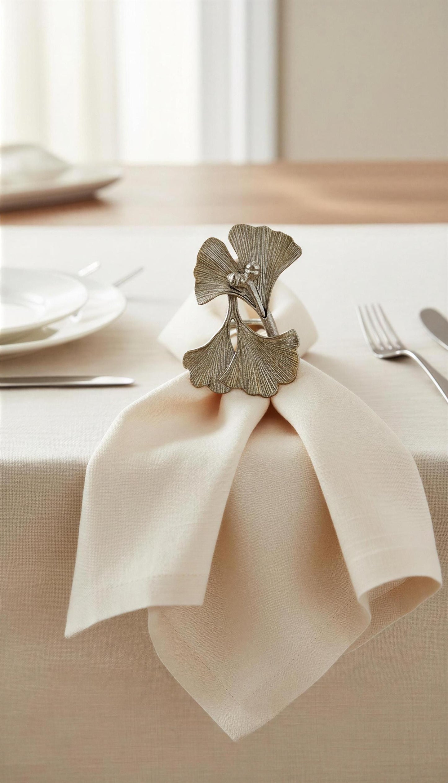 Ginkgo Leaf Napkin Rings Set of 4, Handcrafted Pewter, Nature Inspired Housewarmings Gift