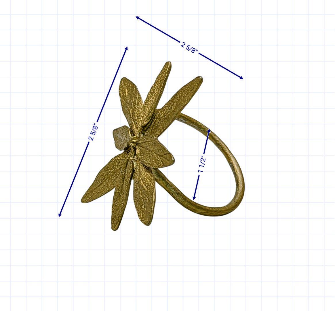 Juego de 4 servilleteros de peltre con diseño de salvia, inspirados en la naturaleza.