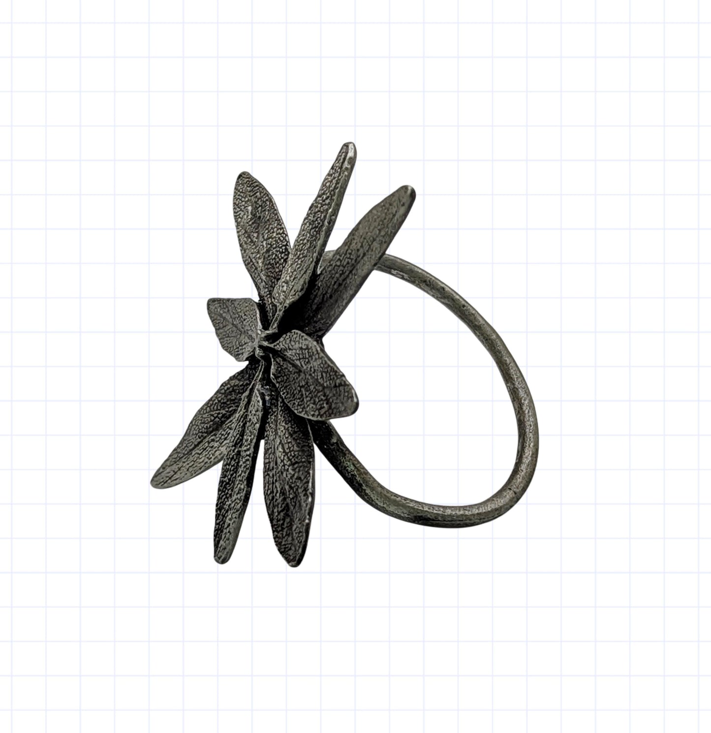 Juego de 4 servilleteros de peltre con diseño de salvia, inspirados en la naturaleza.