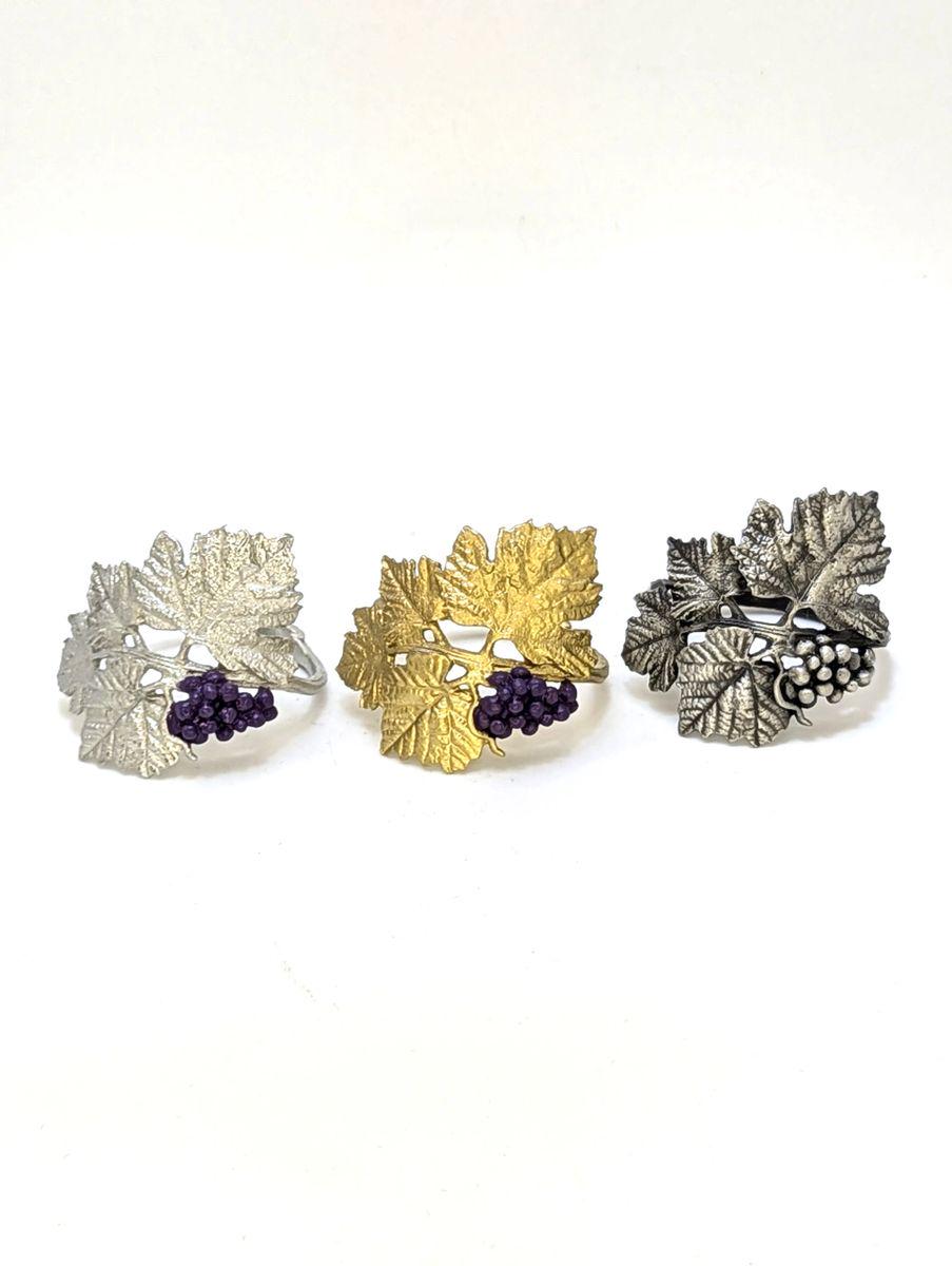 Artisanal Pewter Grapevine Napkin Ring, Luxury Vineyard Table Decor, Hostess Gift for Wine Lovers, Set of 4