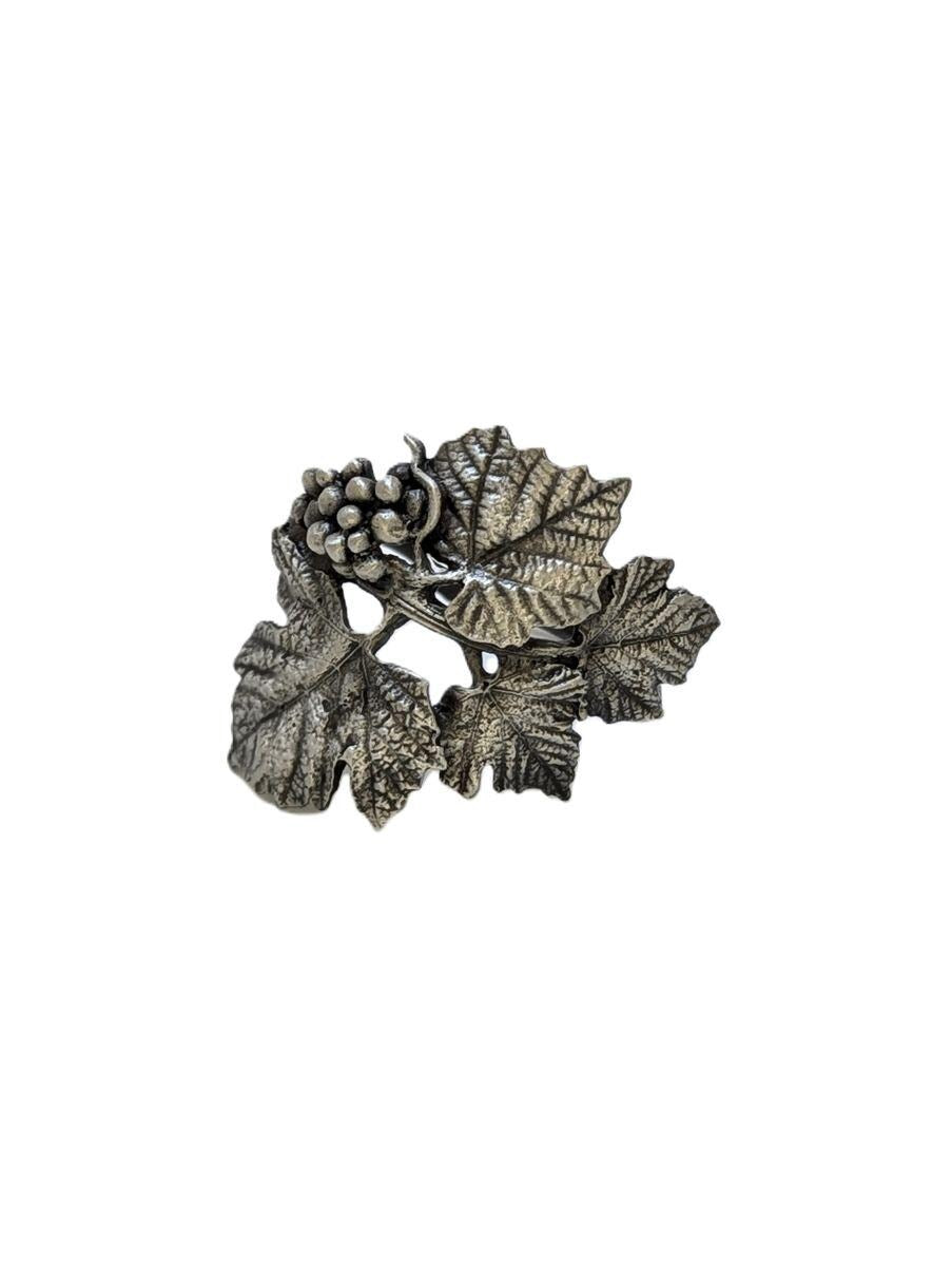 Artisanal Pewter Grapevine Napkin Ring, Luxury Vineyard Table Decor, Hostess Gift for Wine Lovers, Set of 4