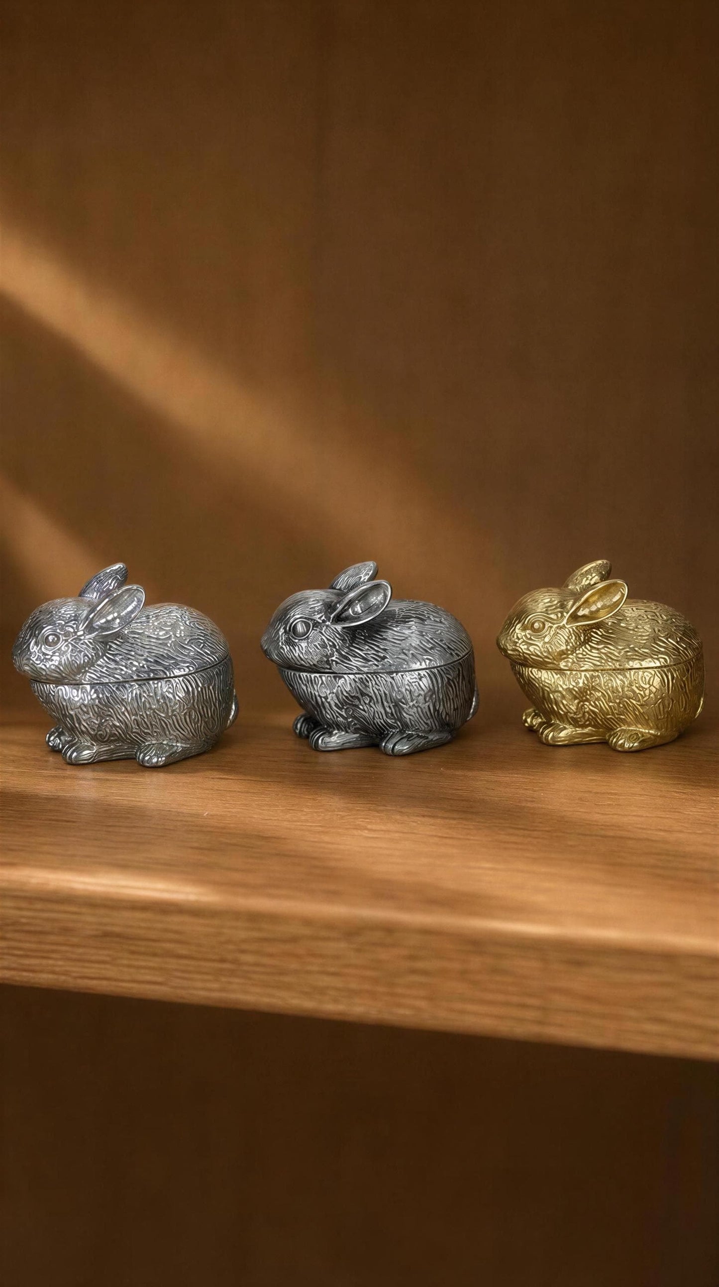 Bunny Mini Pewter Box, Jewelry Box, Wild Nature Decor, Handmade Collectible