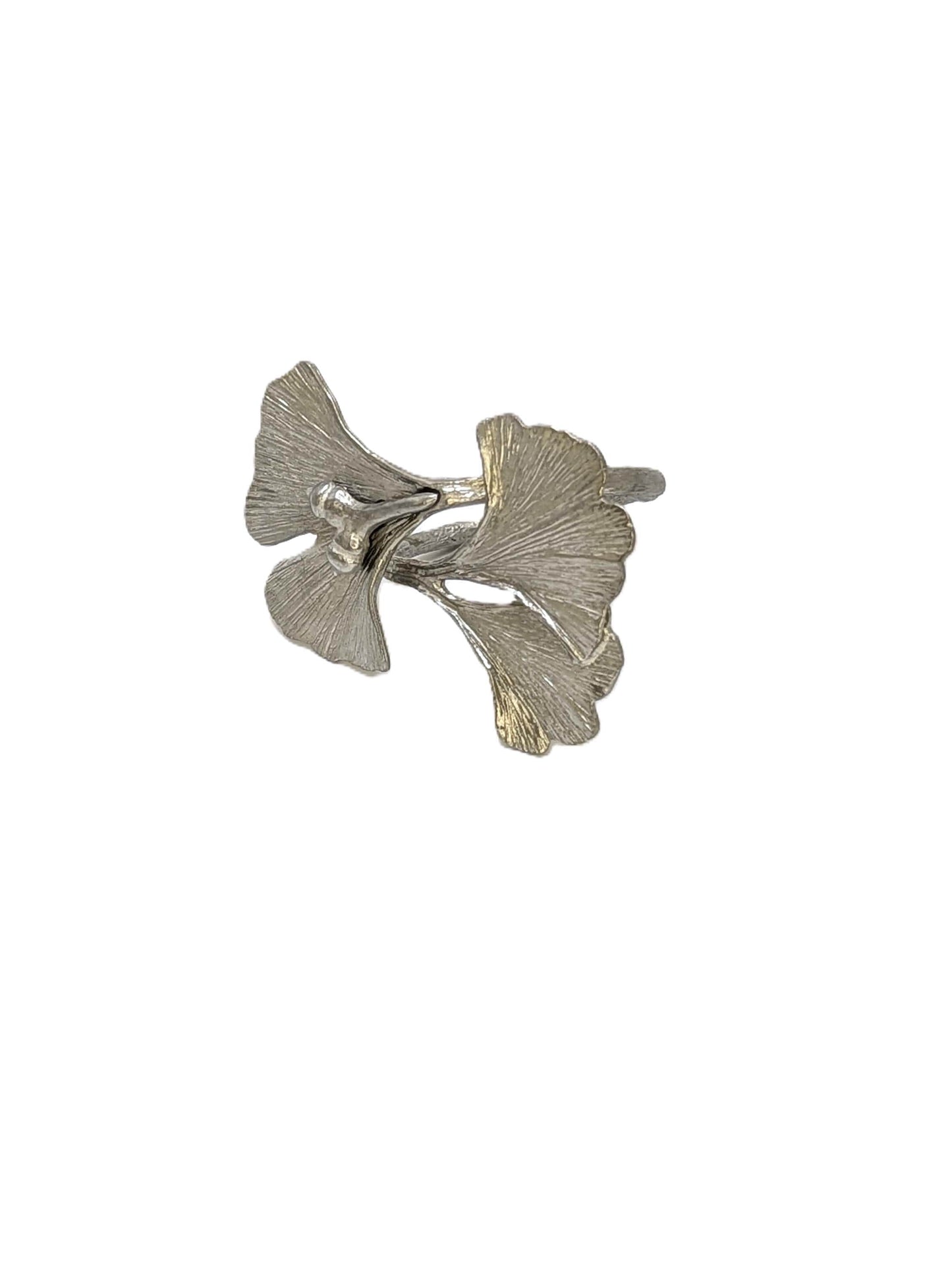 Ginkgo Leaf Napkin Rings Set of 4, Handcrafted Pewter, Nature Inspired Housewarmings Gift