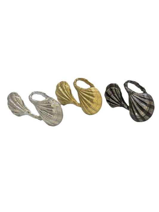 Handmade Seashells/Coral Pewter Napkin Ring Set of 4, Coastal Charm for Your Dining Table"