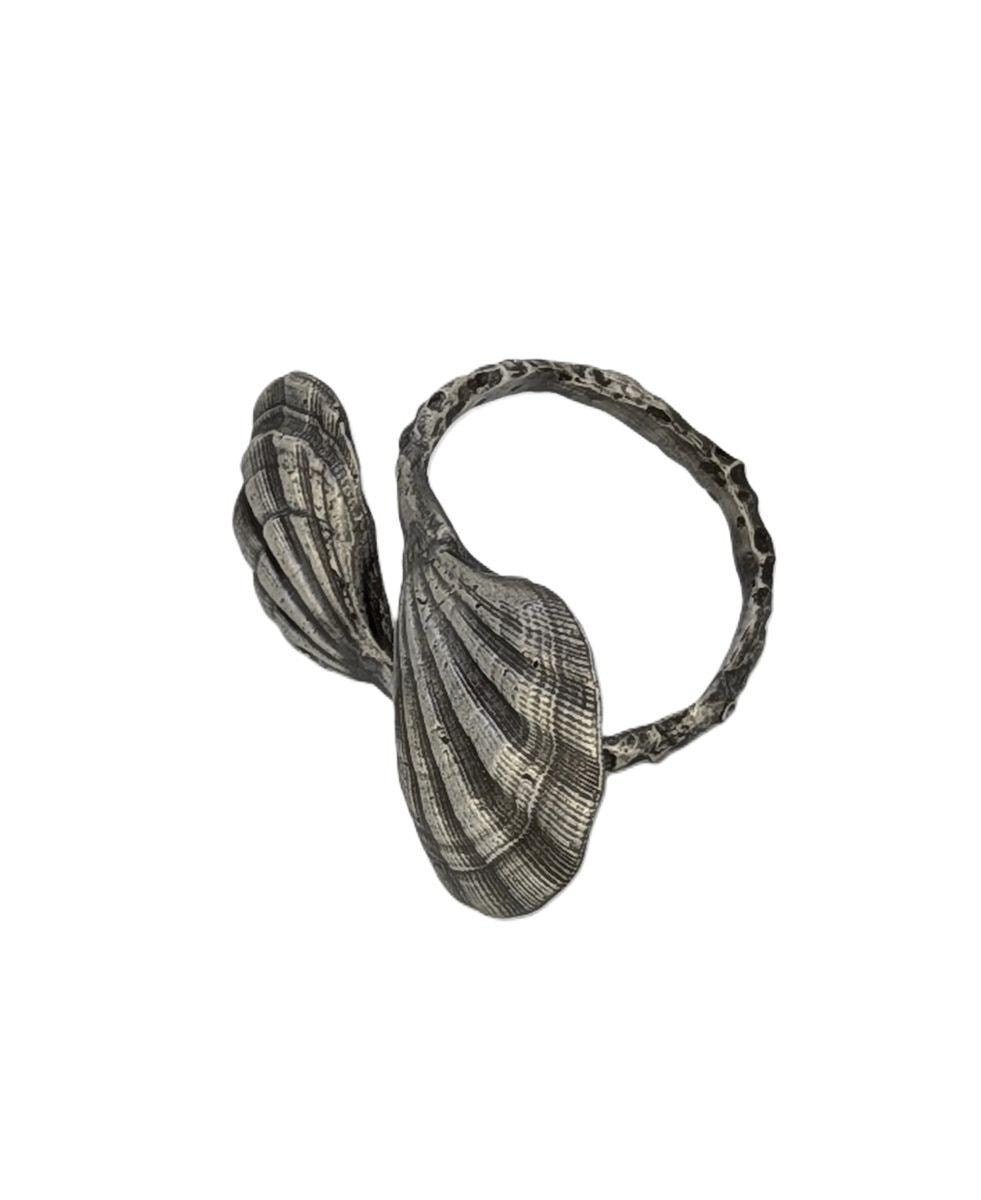 Handmade Seashells/Coral Pewter Napkin Ring Set of 4, Coastal Charm for Your Dining Table"