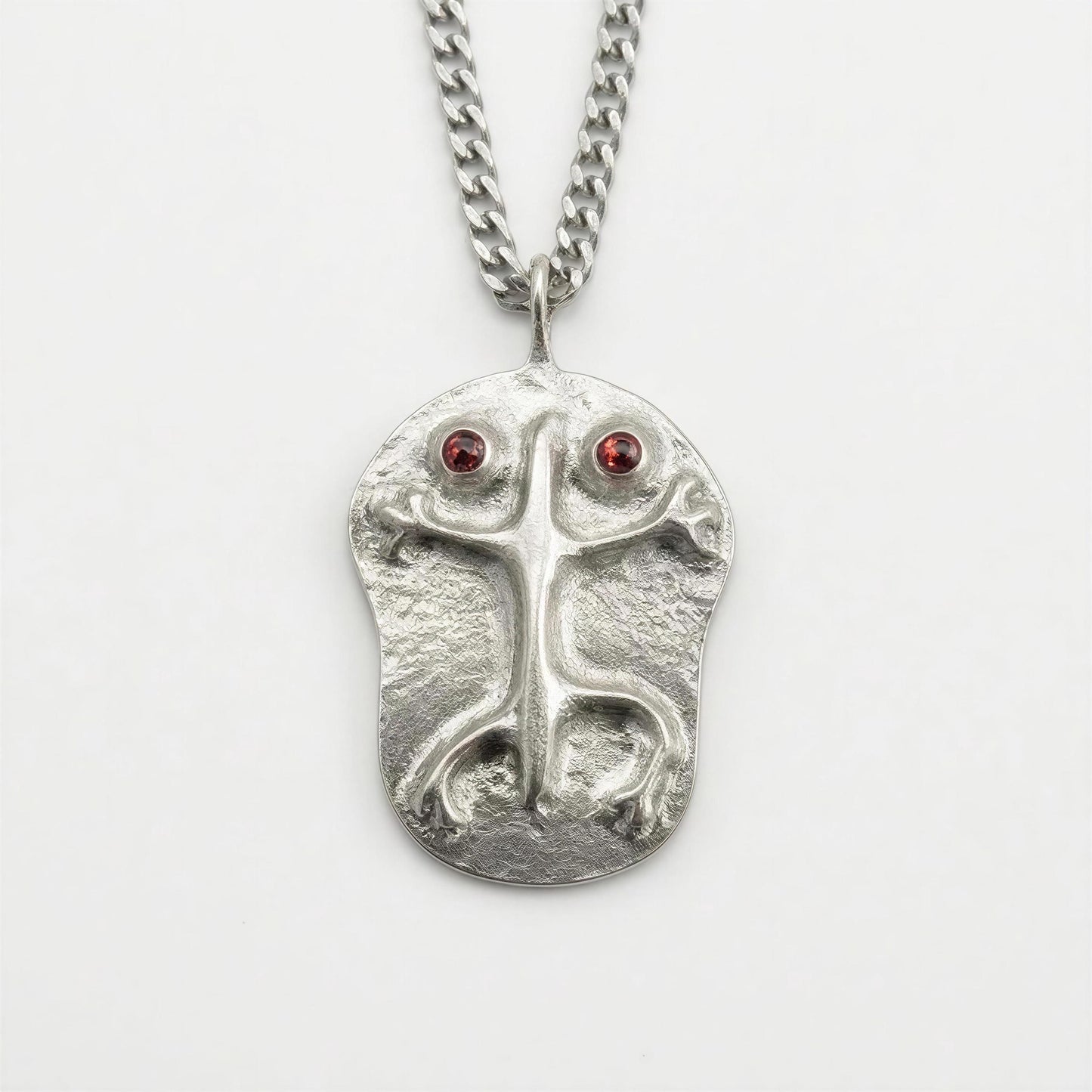 Pewter Coqui Frog Pendant, Puerto Rico Cultural Jewelry, Garnet Eyes, Cuban Links Chain