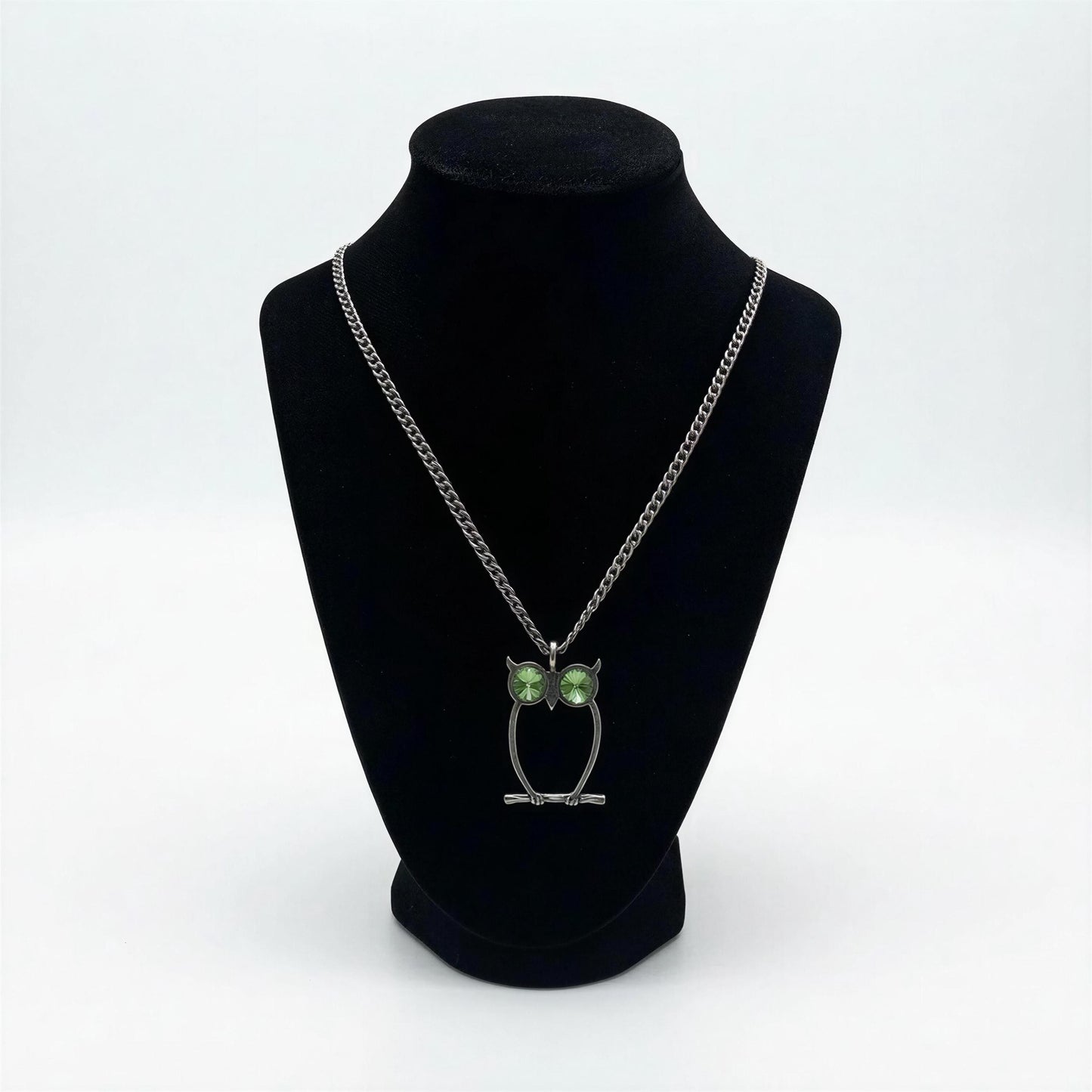 Handcrafted Lead-Free Pewter Green-Eyed Owl Pendant, 3.5mm Cuban Links Chain