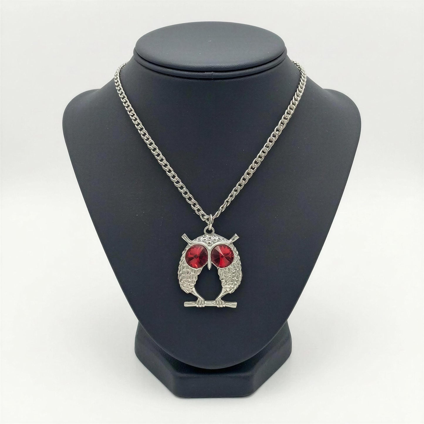 Handcrafted Lead-Free Pewter Red-Eyed Owl Pendant, 3.5mm Cuban Links Chain