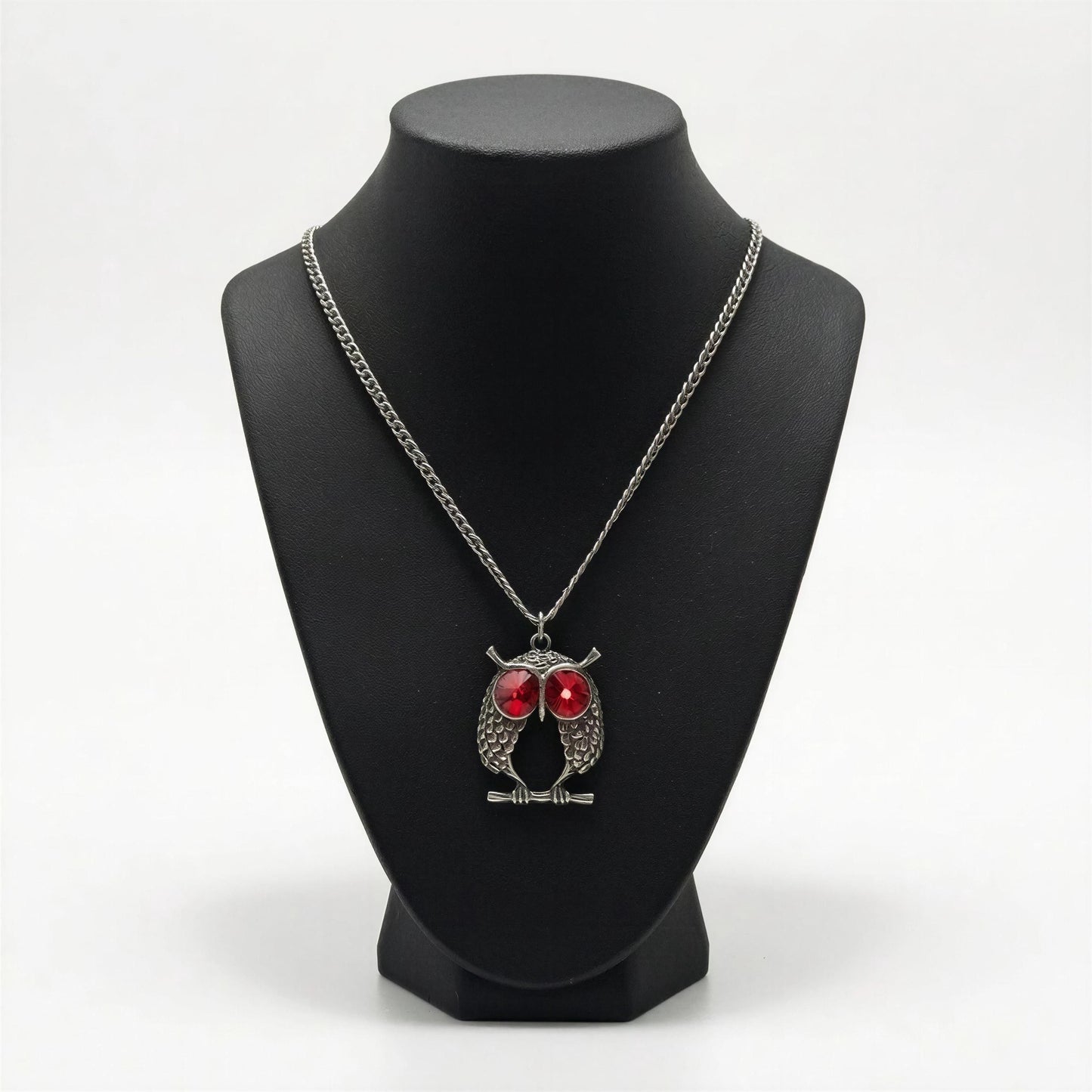 Handcrafted Lead-Free Pewter Red-Eyed Owl Pendant, 3.5mm Cuban Links Chain