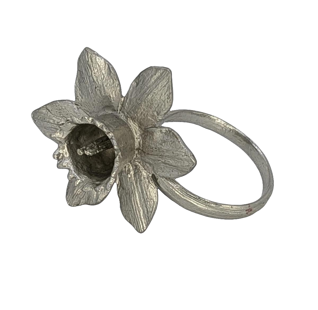 Daffodil Pewter Napkin Ring Set of 4 Inspired by Nature