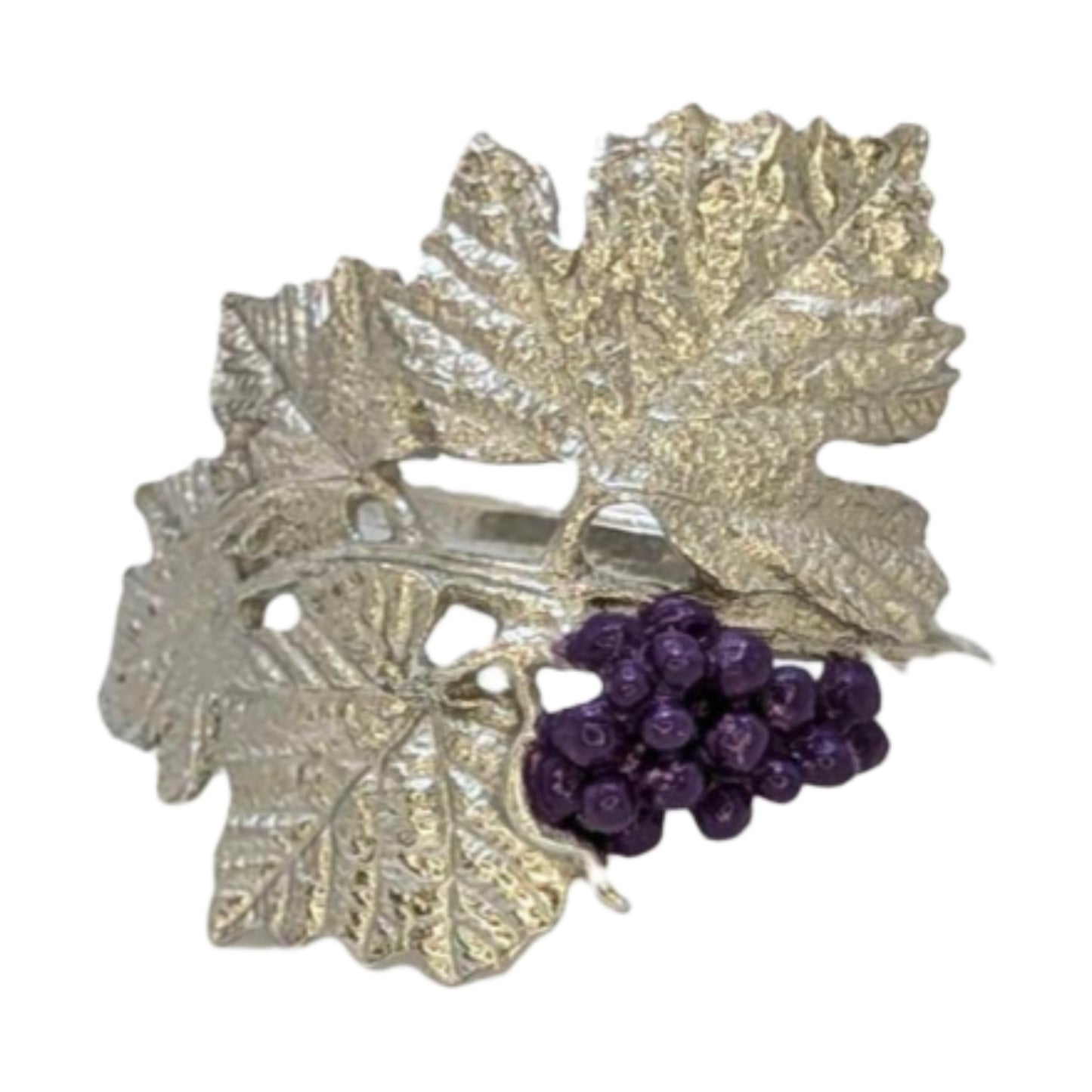 Juego de 4 servilleteros de peltre con forma de uvas inspirados en la naturaleza.